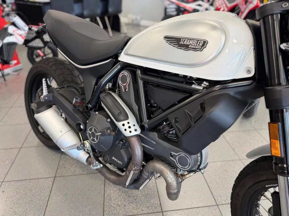 Ducati Scrambler 800 Classic (2017 - 18) (8)