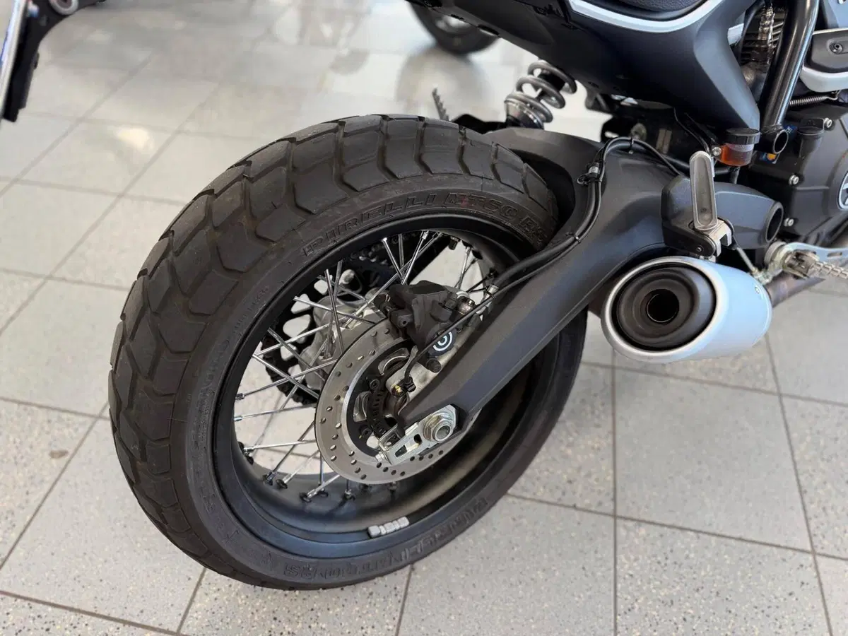 Ducati Scrambler 800 Classic (2017 - 18) (9)