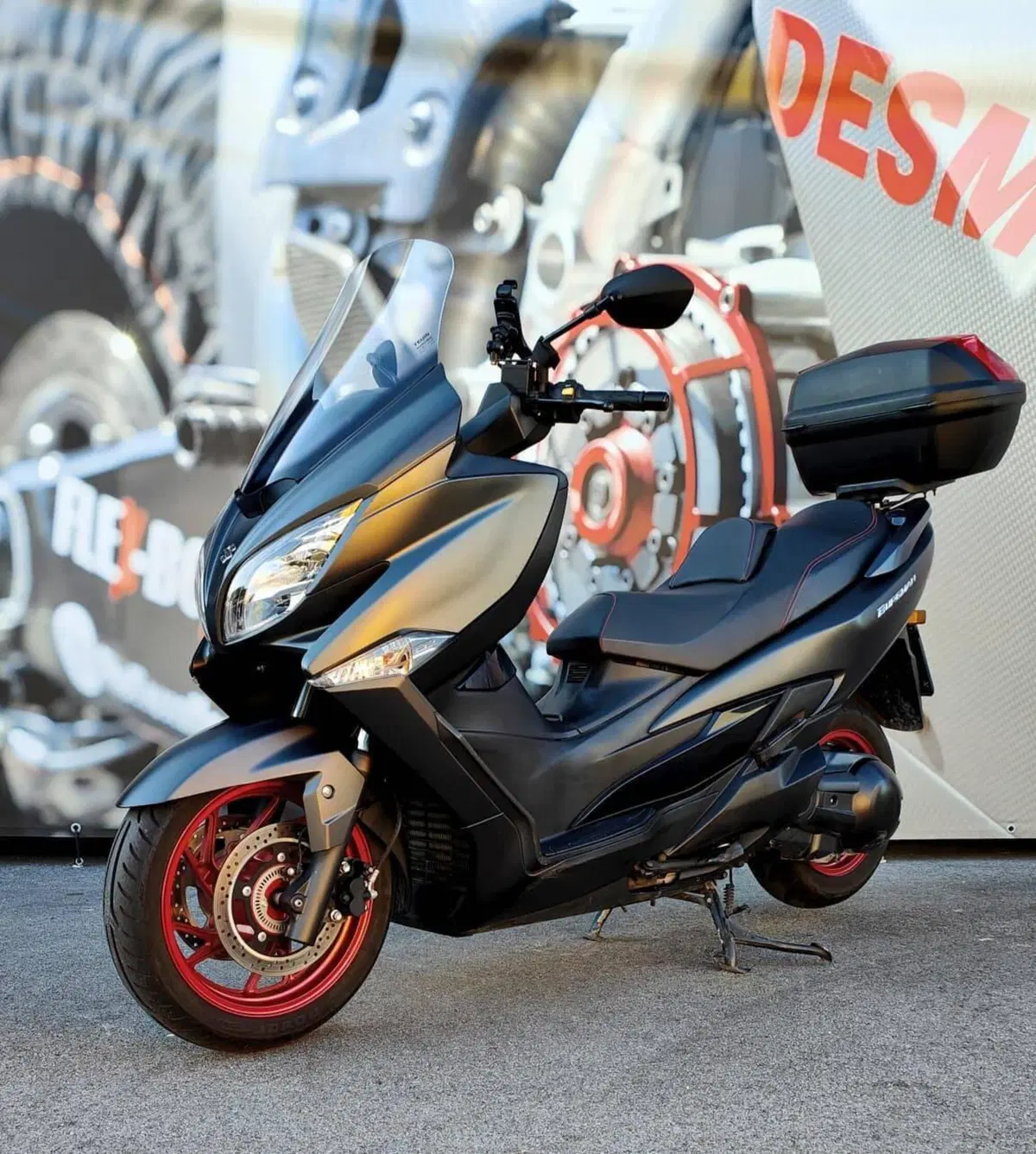 Suzuki Burgman AN 400 (2017 - 20) (2)
