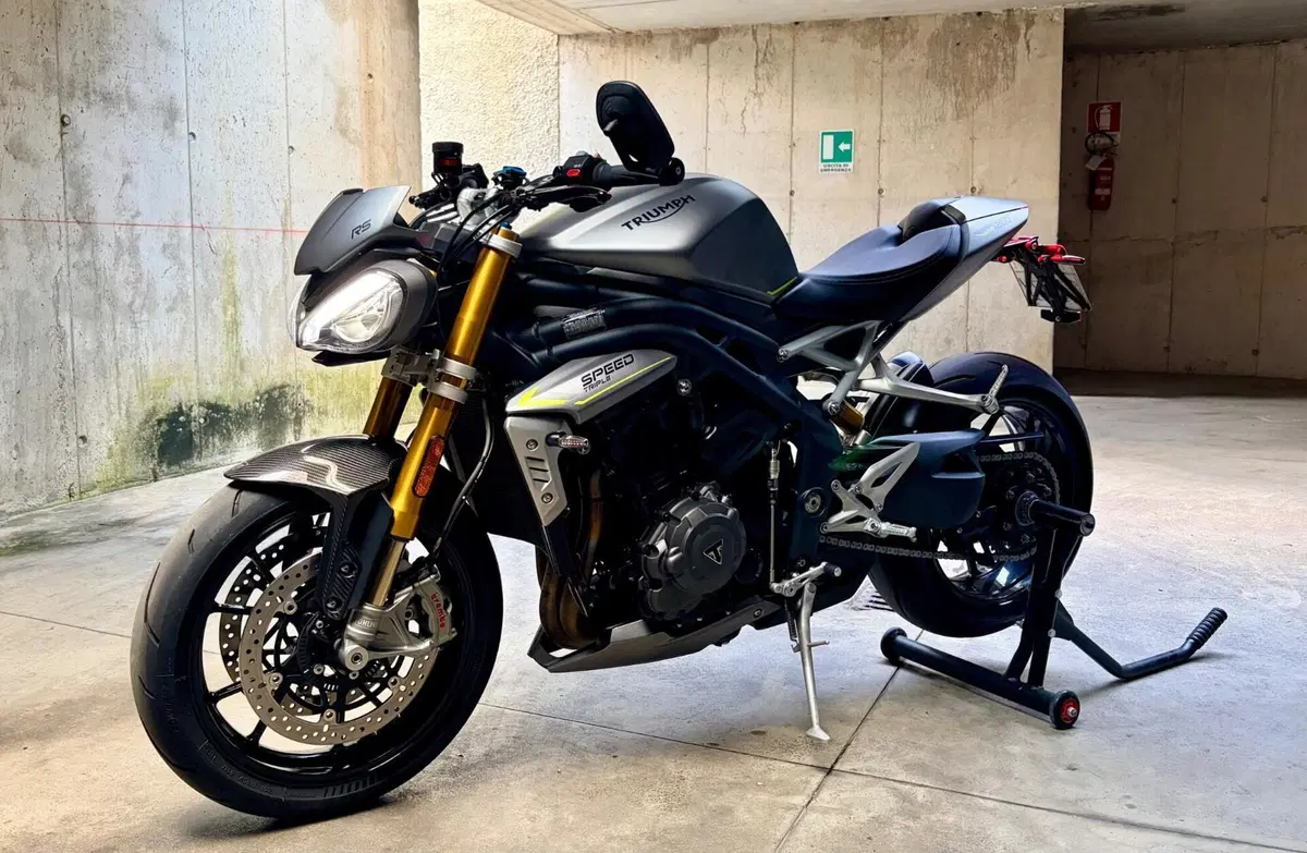 Triumph Speed Triple 1200 RS (2021 - 24) (11)