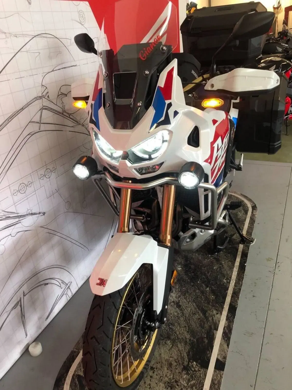 Honda Africa Twin CRF 1100L Adventure Sports Travel Edition (2024 - 26) (3)