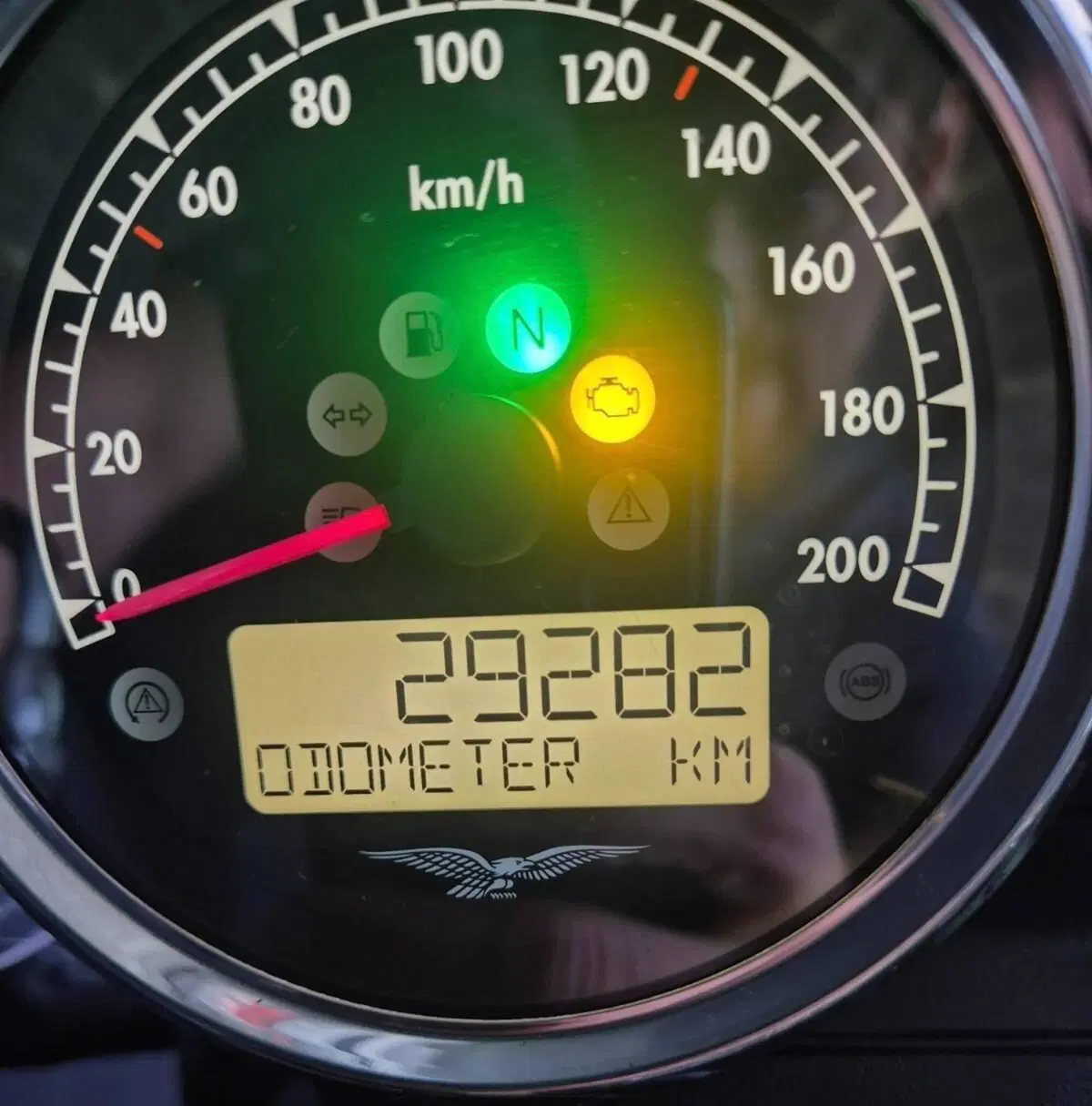 Moto Guzzi V7 Special (2021 - 24) (10)