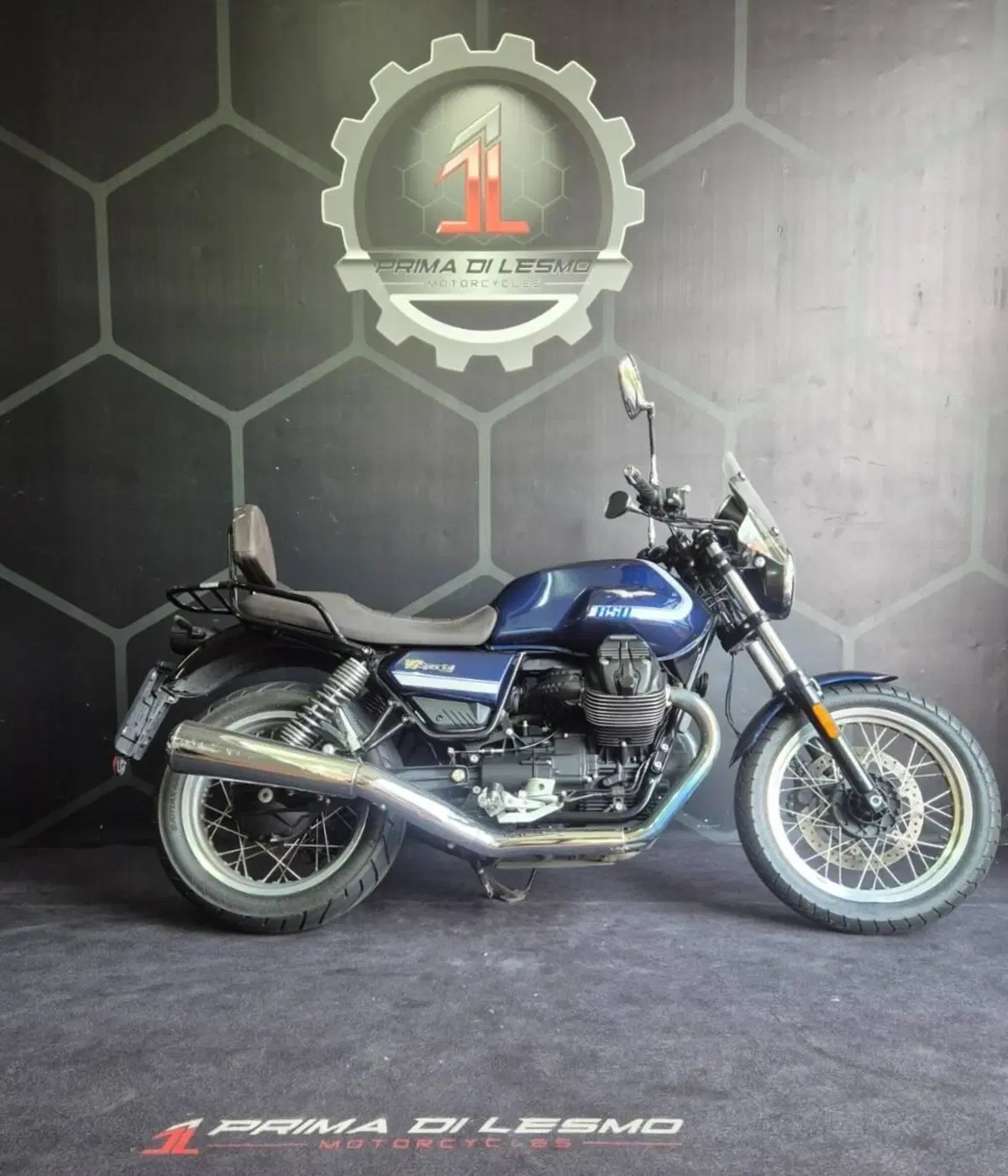 Moto Guzzi V7 Special (2021 - 24)