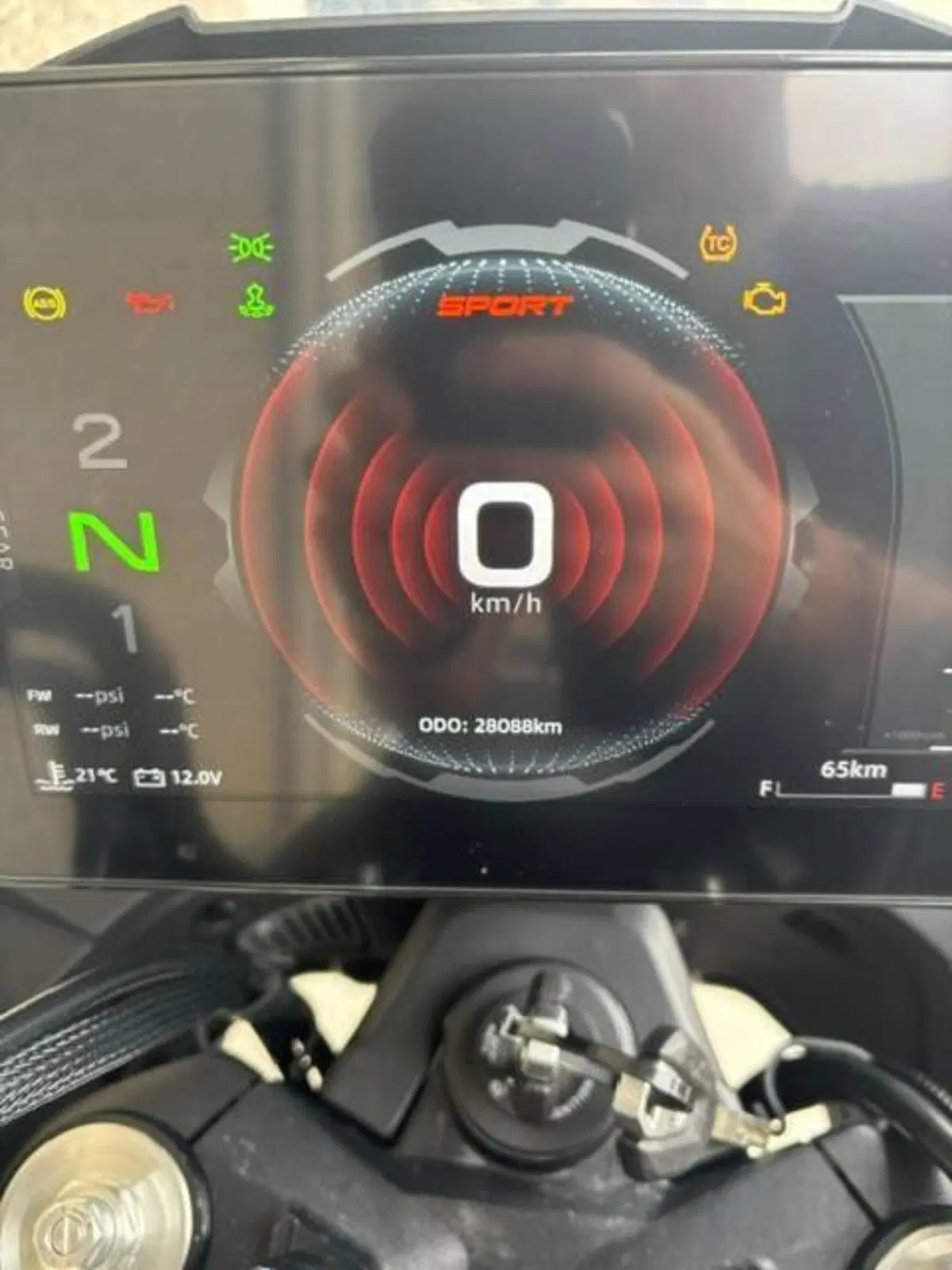 CFMOTO 800MT Explore (2023 - 26) (9)