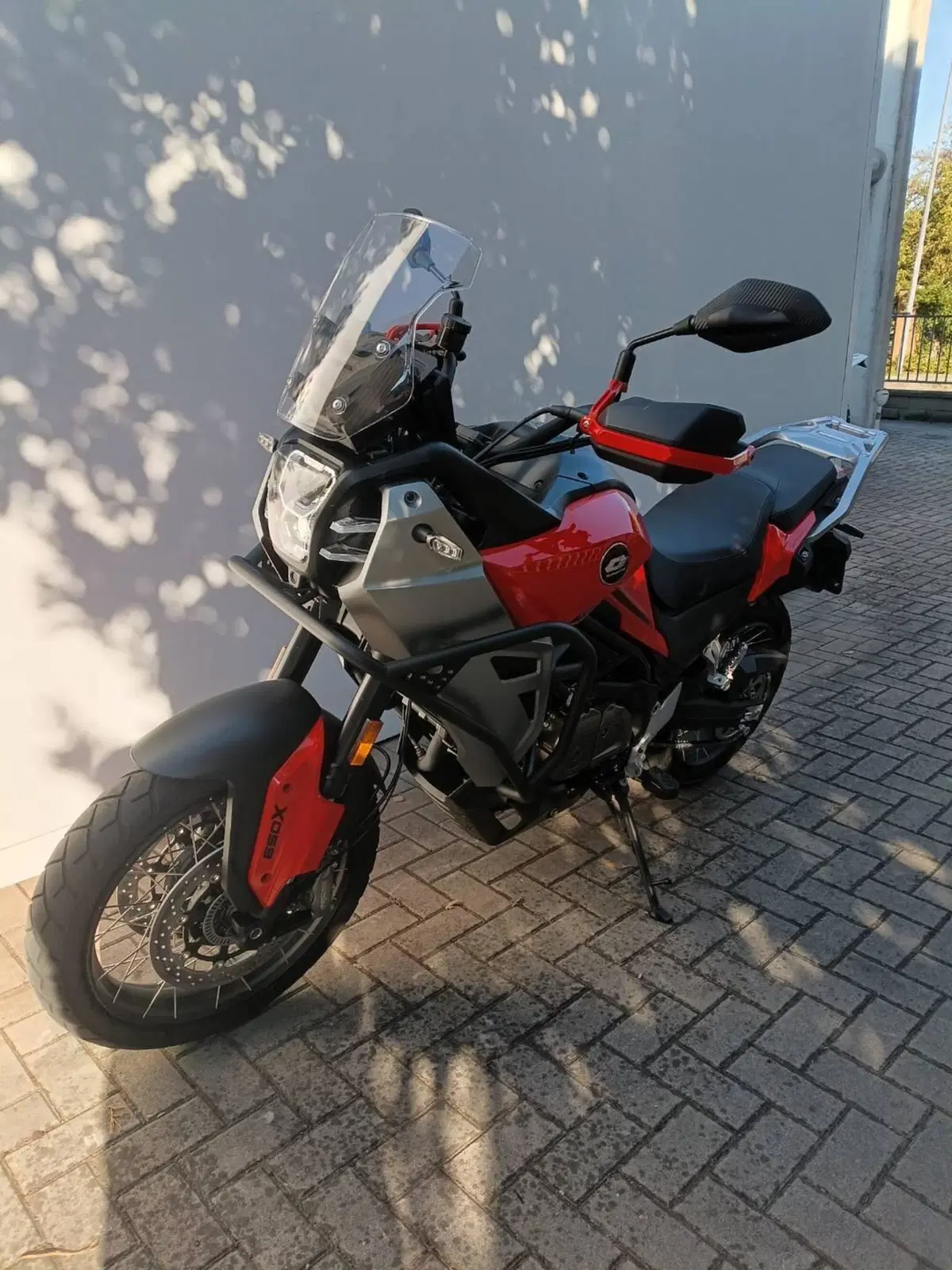 QJ Motor SVT 650 X (2025 - 26)