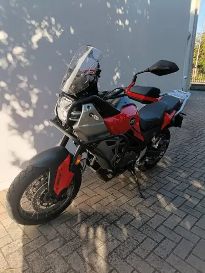 QJ Motor SVT 650 X (2025 - 26) usata