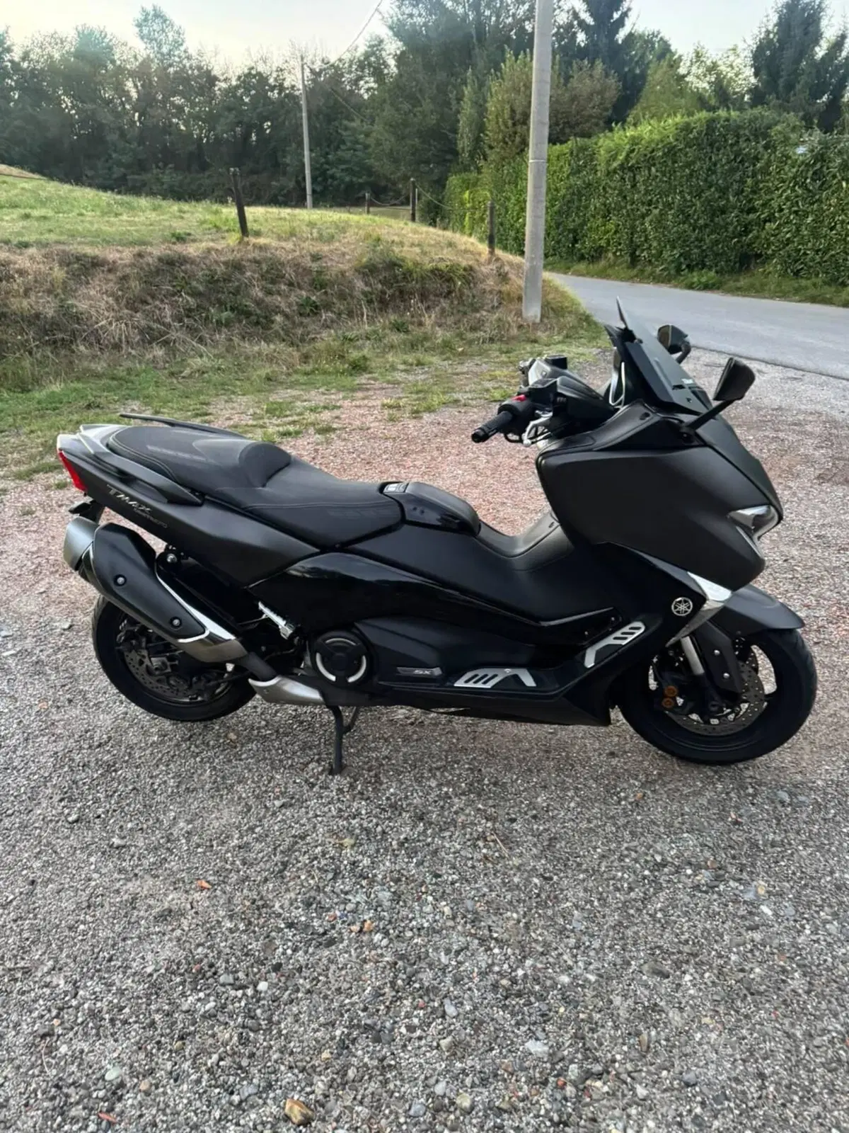 Yamaha T-Max 530 SX (2017 - 19) (2)