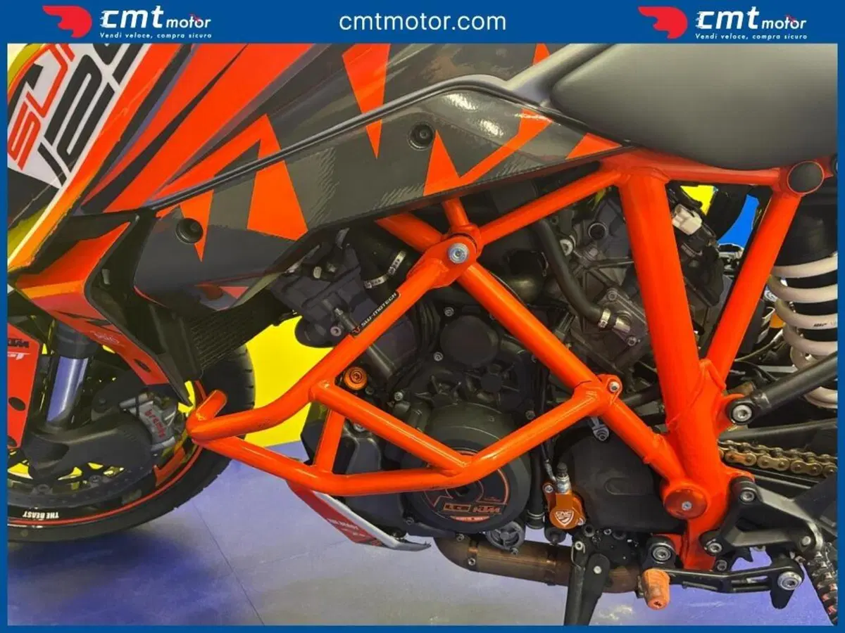 KTM 1290 Super Duke GT ABS (2016 - 18) (7)