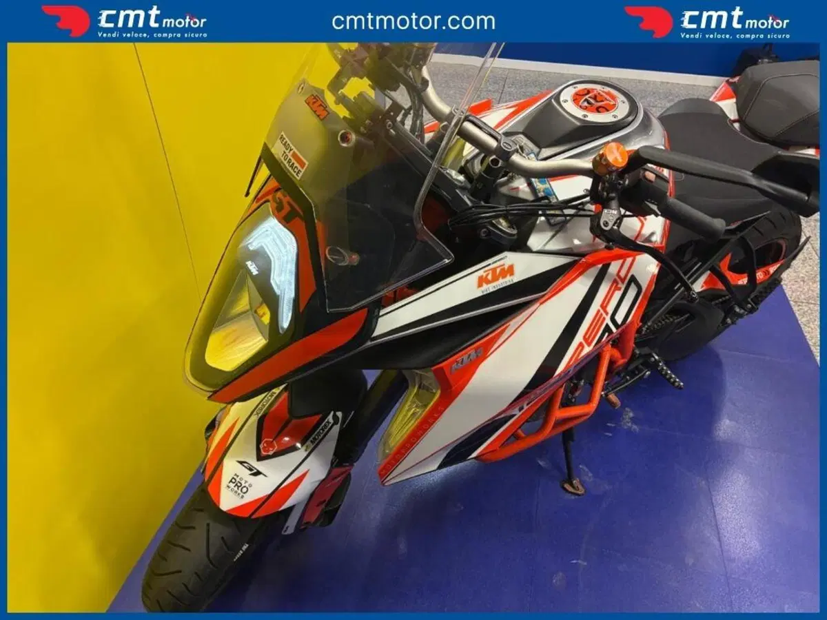 KTM 1290 Super Duke GT ABS (2016 - 18) (8)