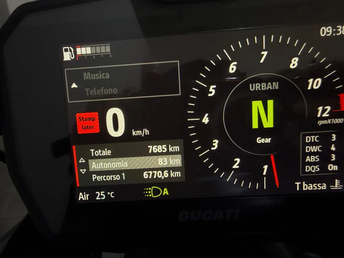 Ducati Diavel V4 (2023 - 26) (2)