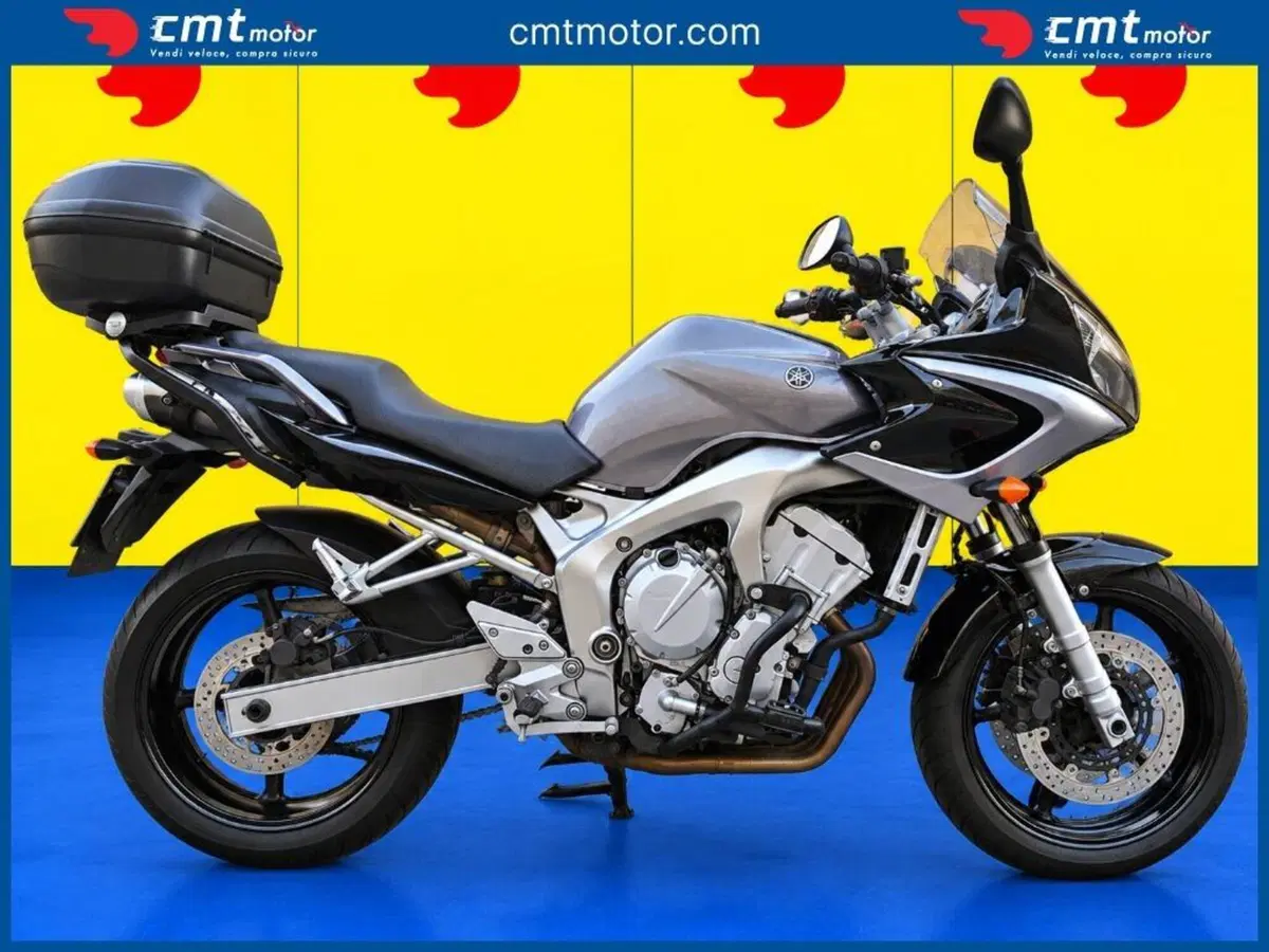 Yamaha FZ6 Fazer (2004 - 07)