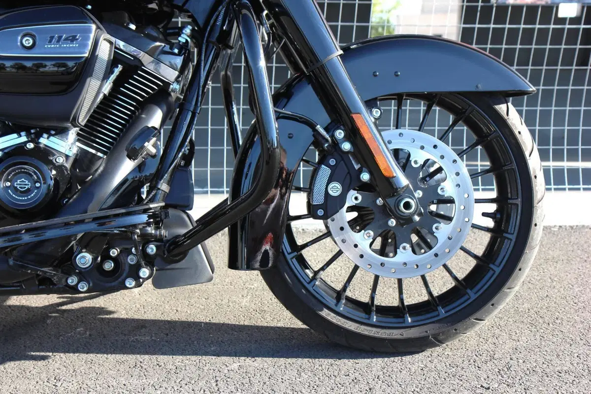 Harley-Davidson 114 Road King Special (2019 - 20) - FLHR (10)