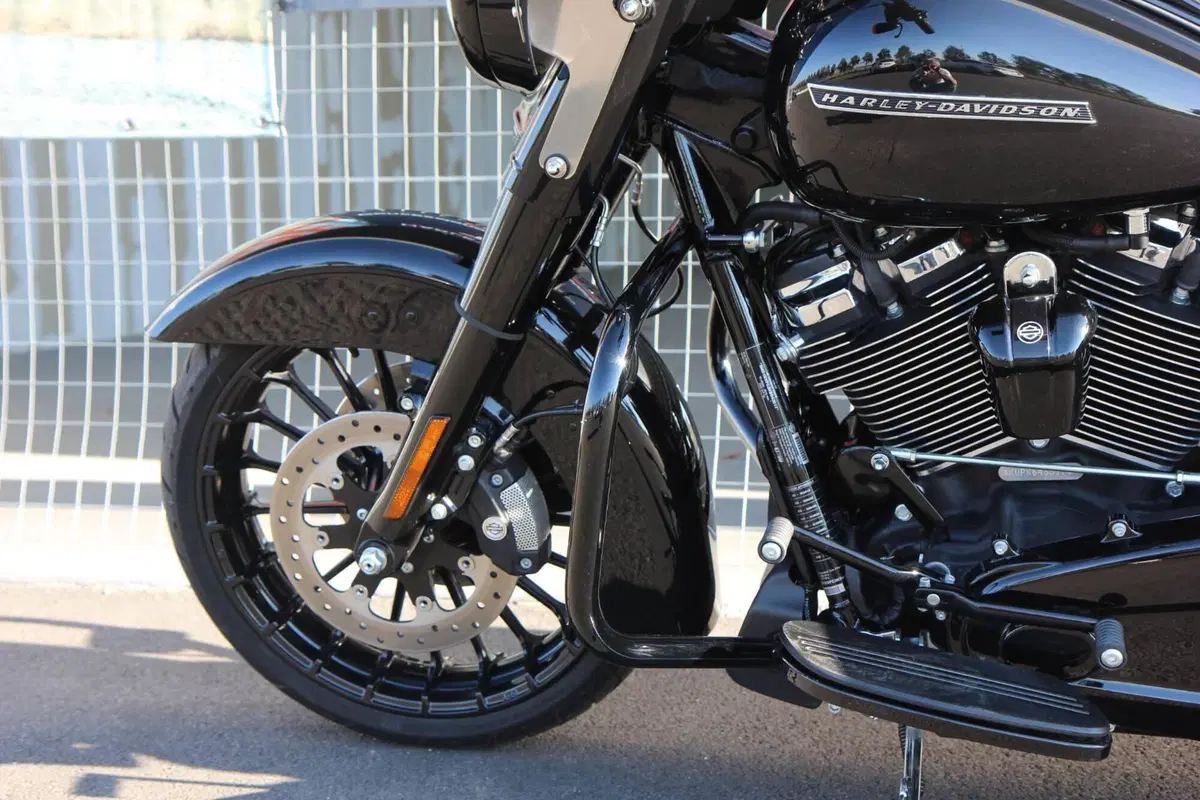Harley-Davidson 114 Road King Special (2019 - 20) - FLHR (12)