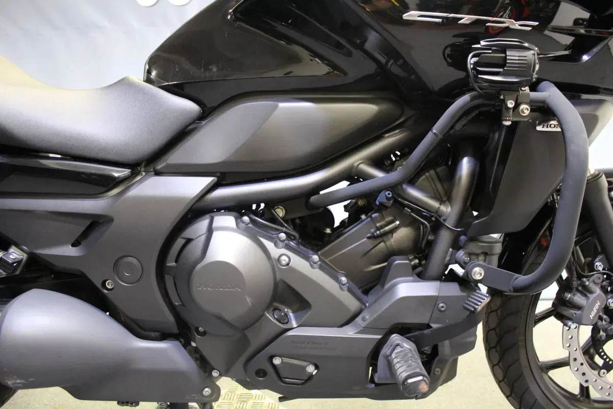 Honda CTX 700 ABS DCT (2014 - 16) (9)