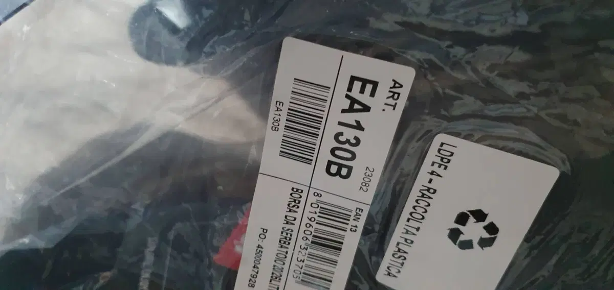Borsa serbatoio magnetica Givi EA130B (2)