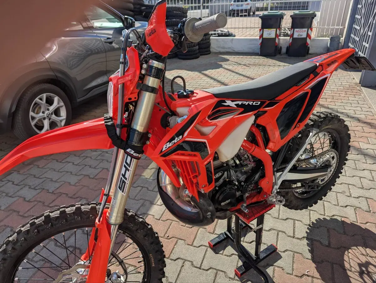 Betamotor RR X-PRO 300 2T Enduro (2027) (3)