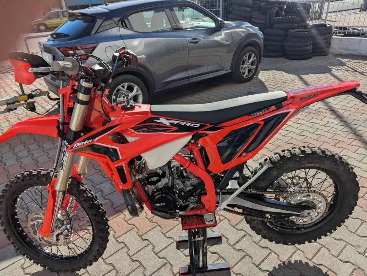 Betamotor RR X-PRO 300 2T Enduro (2027) (4)