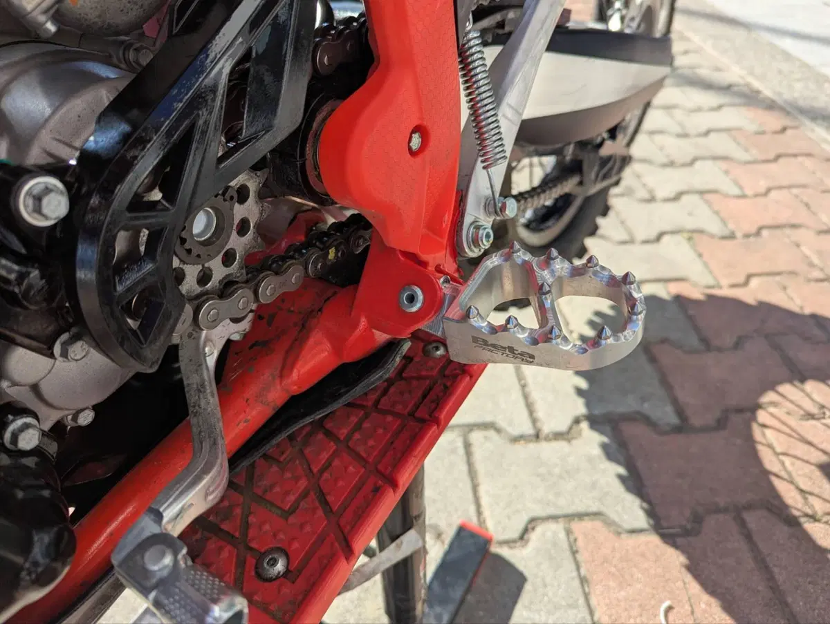 Betamotor RR X-PRO 300 2T Enduro (2027) (8)