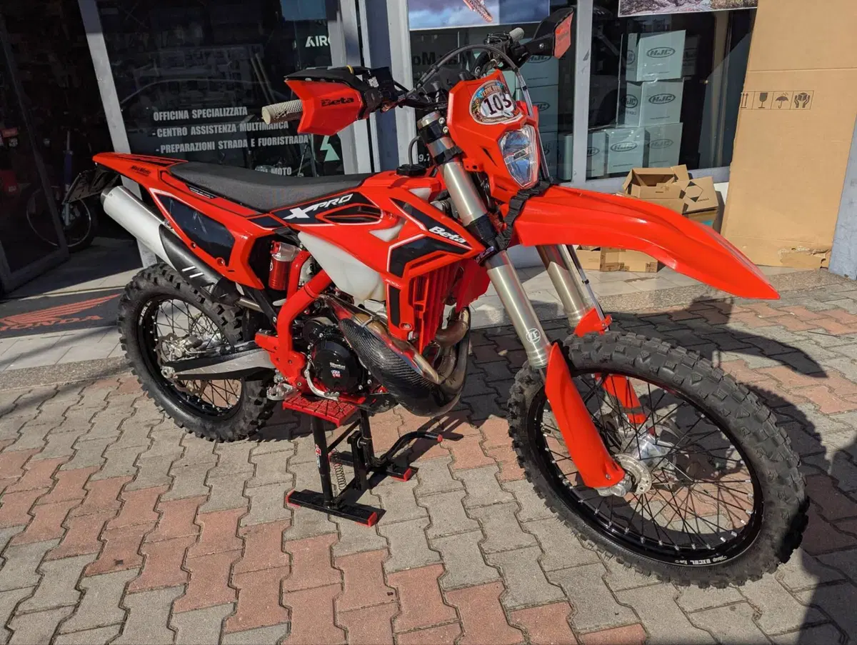 Betamotor RR X-PRO 300 2T Enduro (2027) (9)