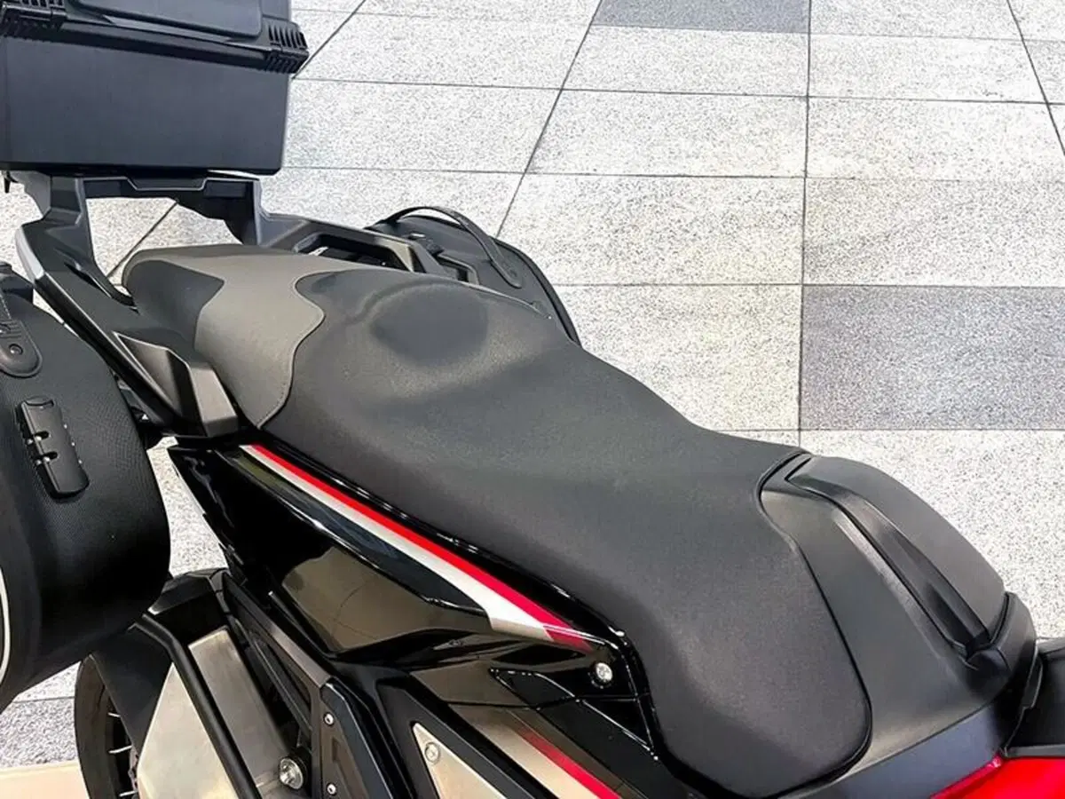 Honda X-ADV 750 (2018 - 20) (3)