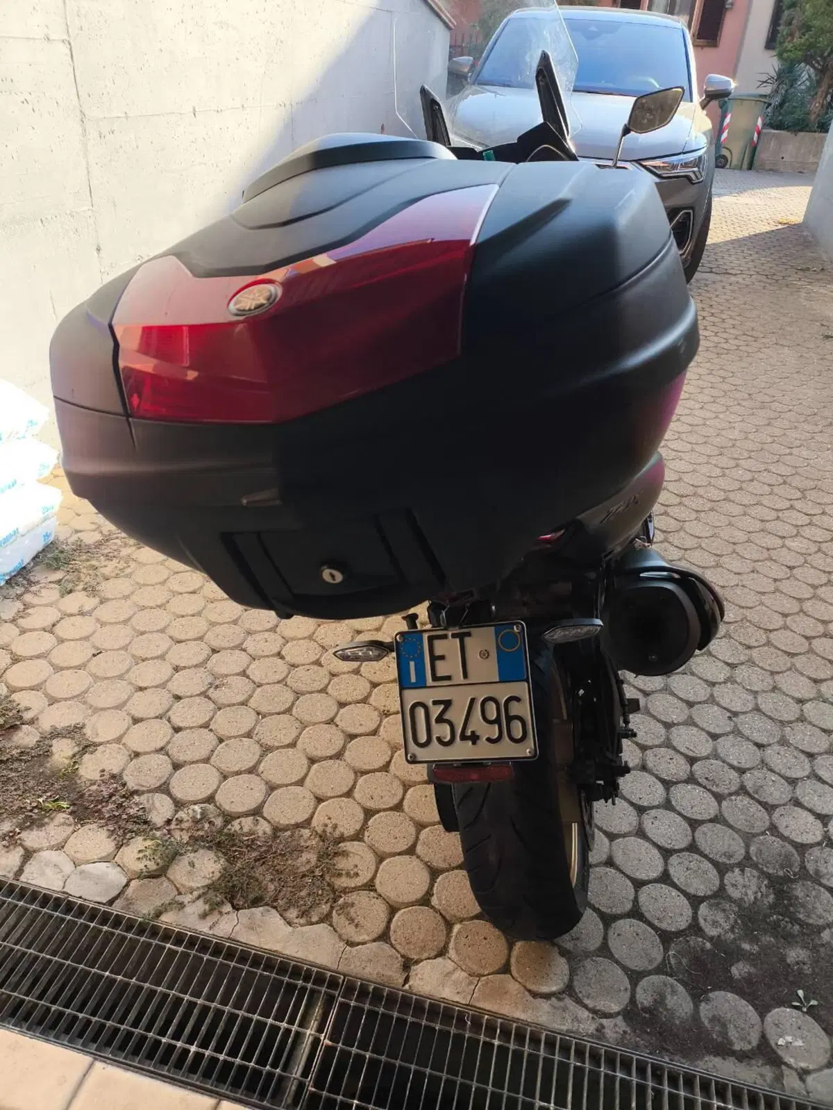 Yamaha T-Max 560 Tech Max (2020) (5)