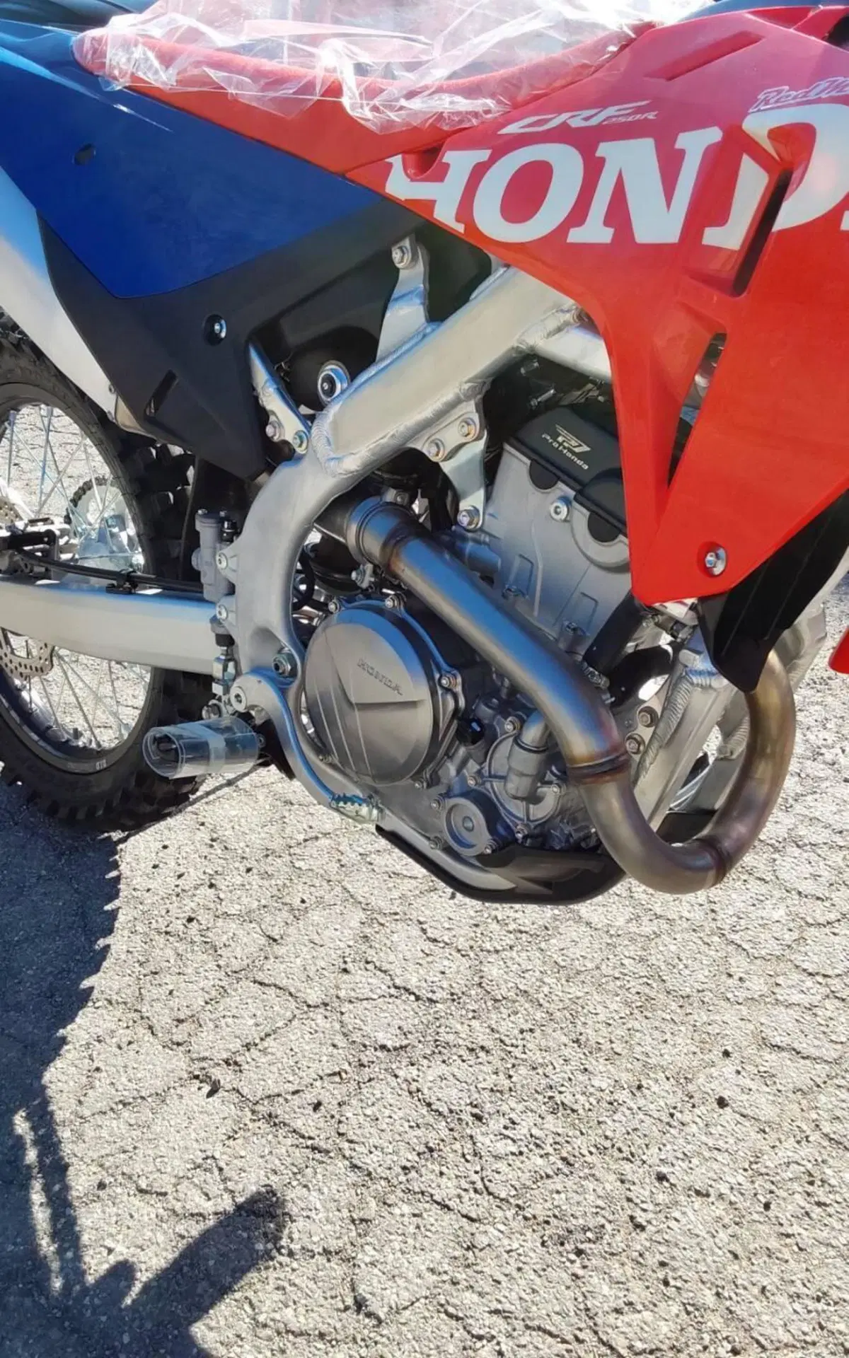 Honda CRF 250R (2027) (8)