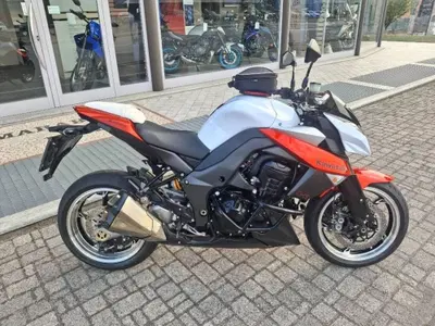 Kawasaki Z 1000 (2010 - 13) usata