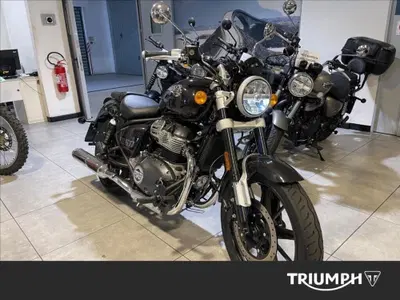 Royal Enfield Super Meteor 650 (2023 - 26) usata