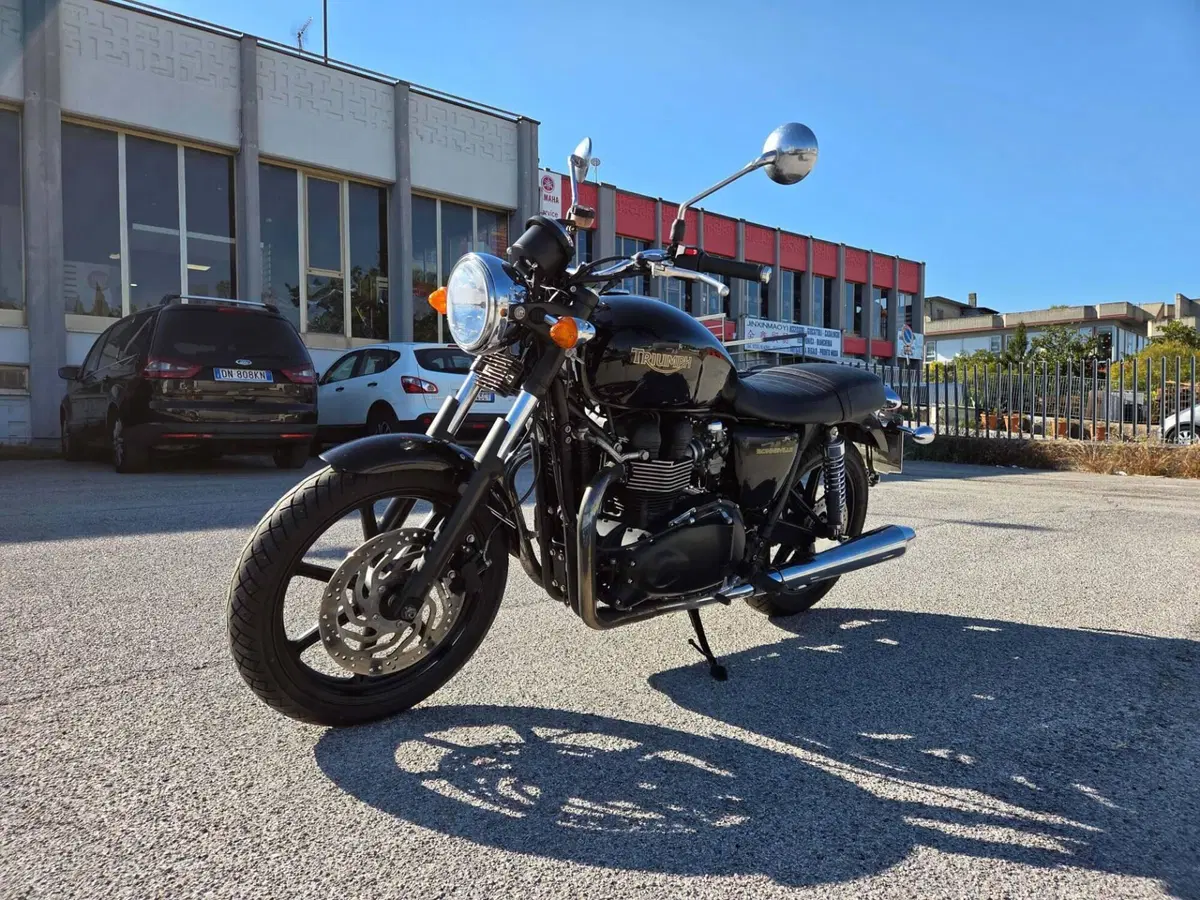 Triumph Bonneville (2007 - 16) (3)