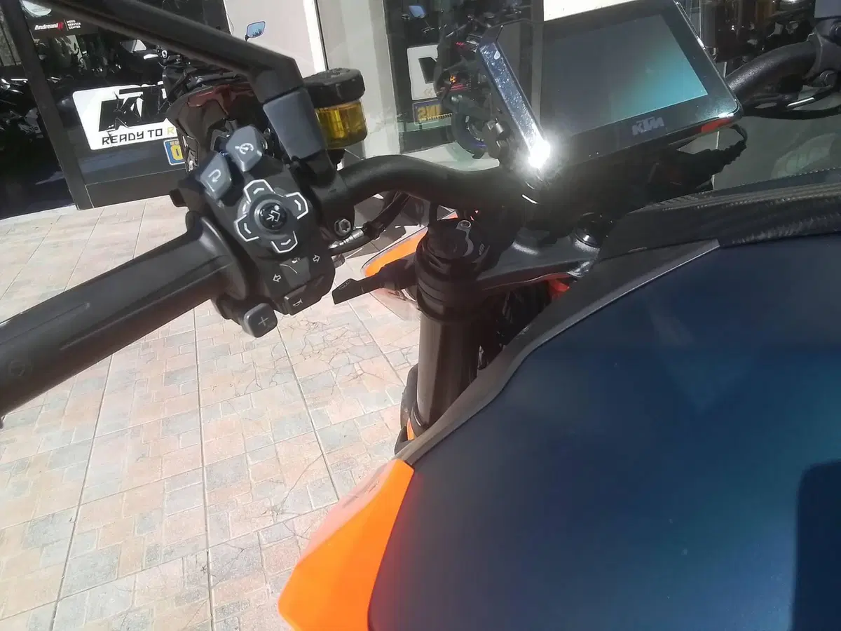 KTM 1290 Super Duke R EVO (2022 - 23) (13)