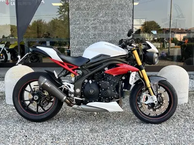 Triumph Speed Triple 1050 R ABS (2016 - 17) usata