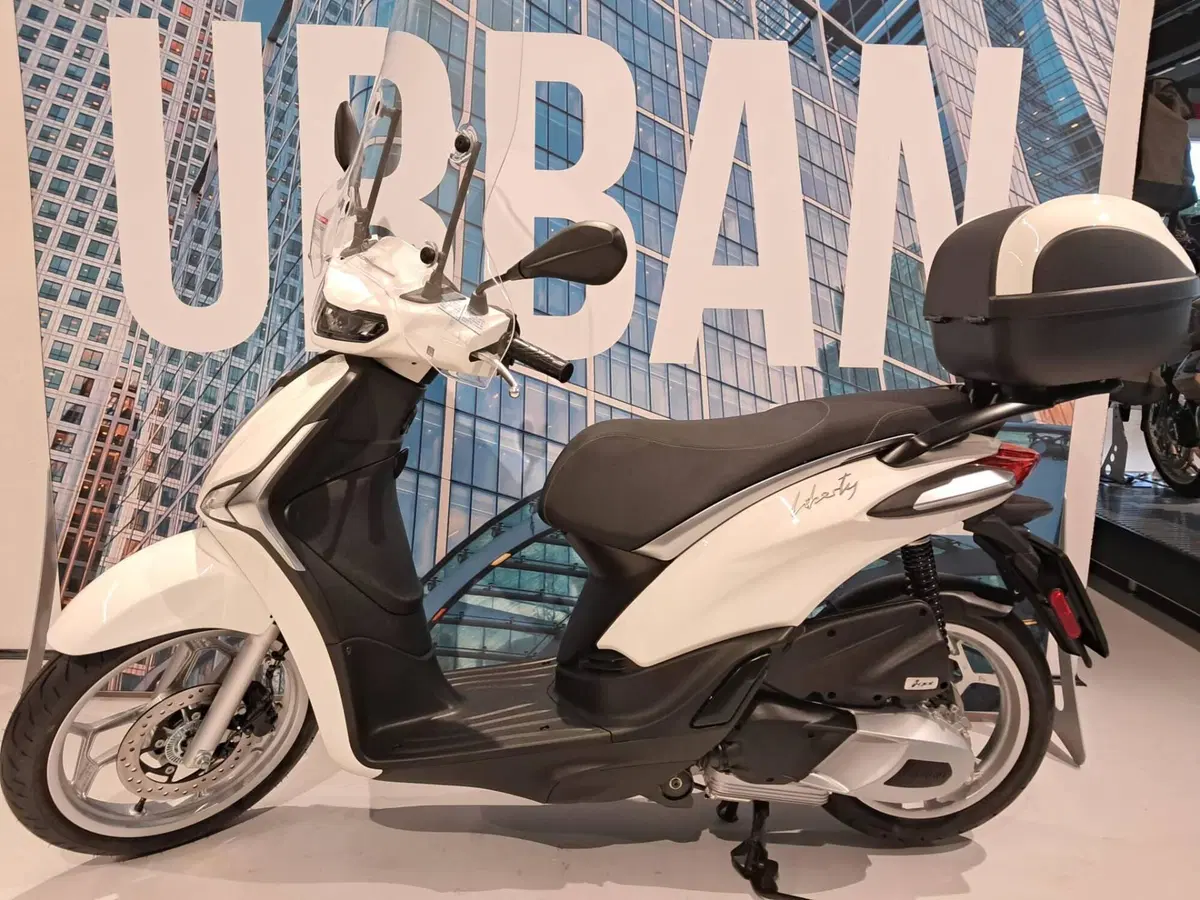 Piaggio Liberty 50 RST (2025 - 26) (4)