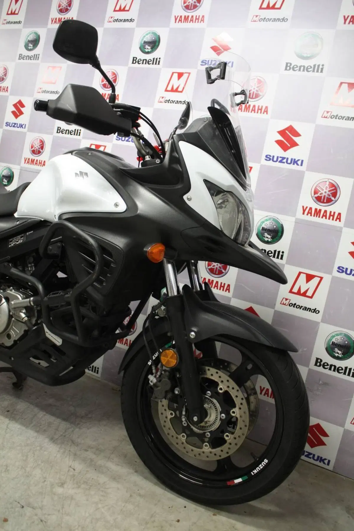 Suzuki V-Strom 650 ABS (2011 - 17) (5)