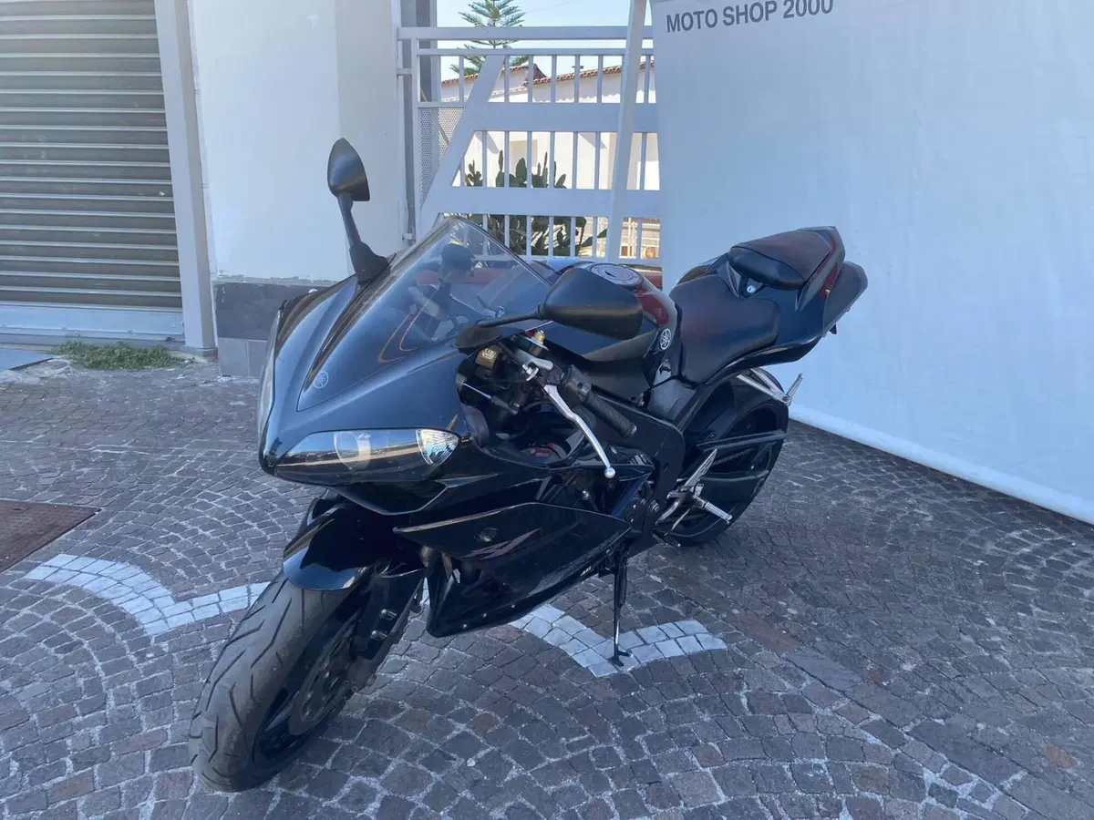 Yamaha YZF R1 (2007 - 08)