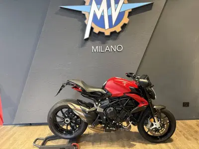 MV Agusta Dragster 800 R (2023 - 25) usata