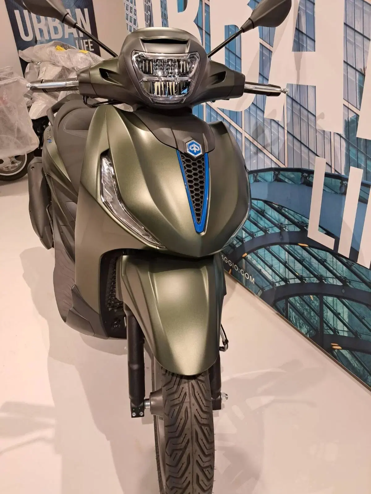 Piaggio Beverly 400 S (2025 - 26)