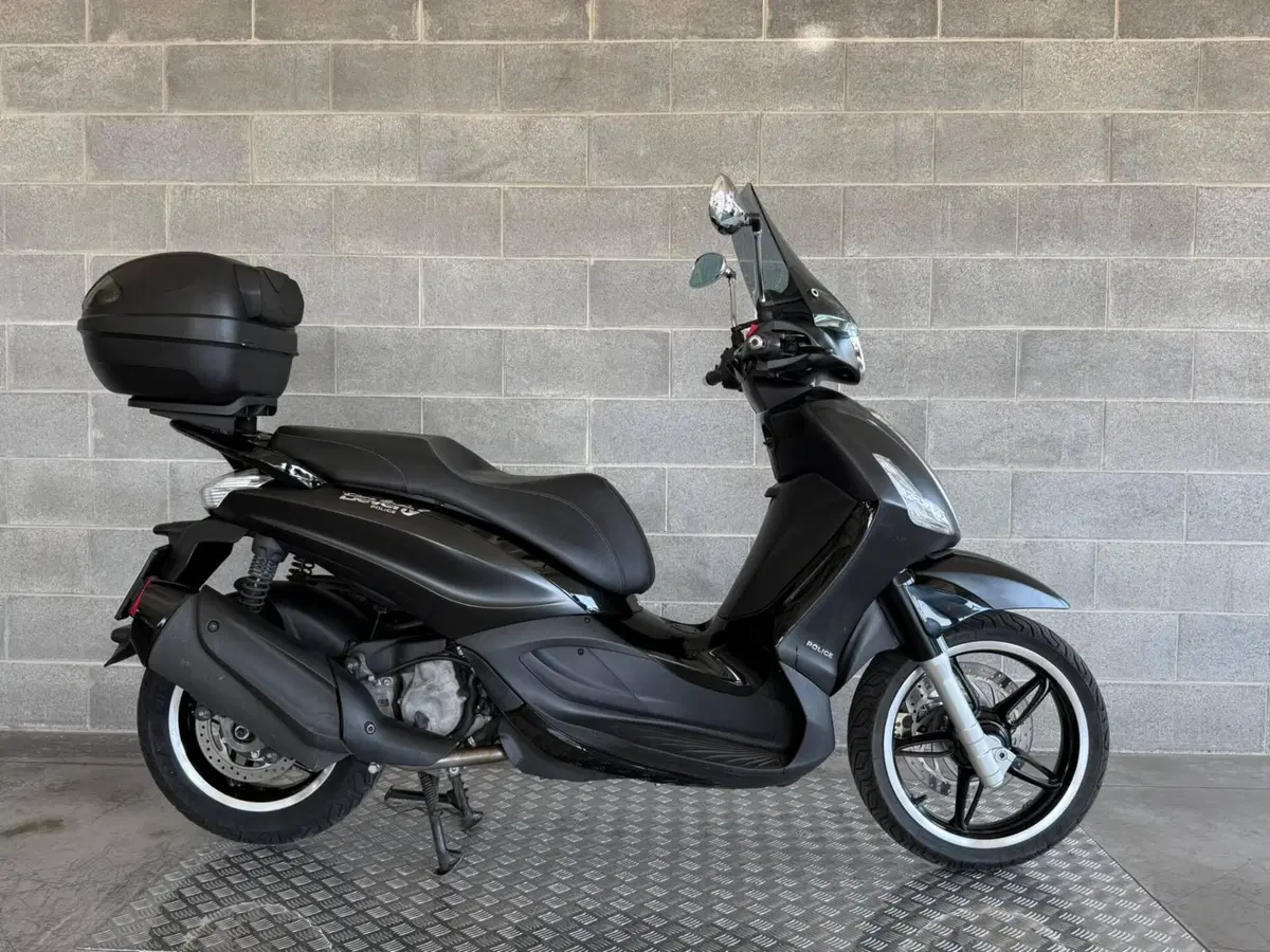 Piaggio Beverly 350 ABS (2016 - 20)