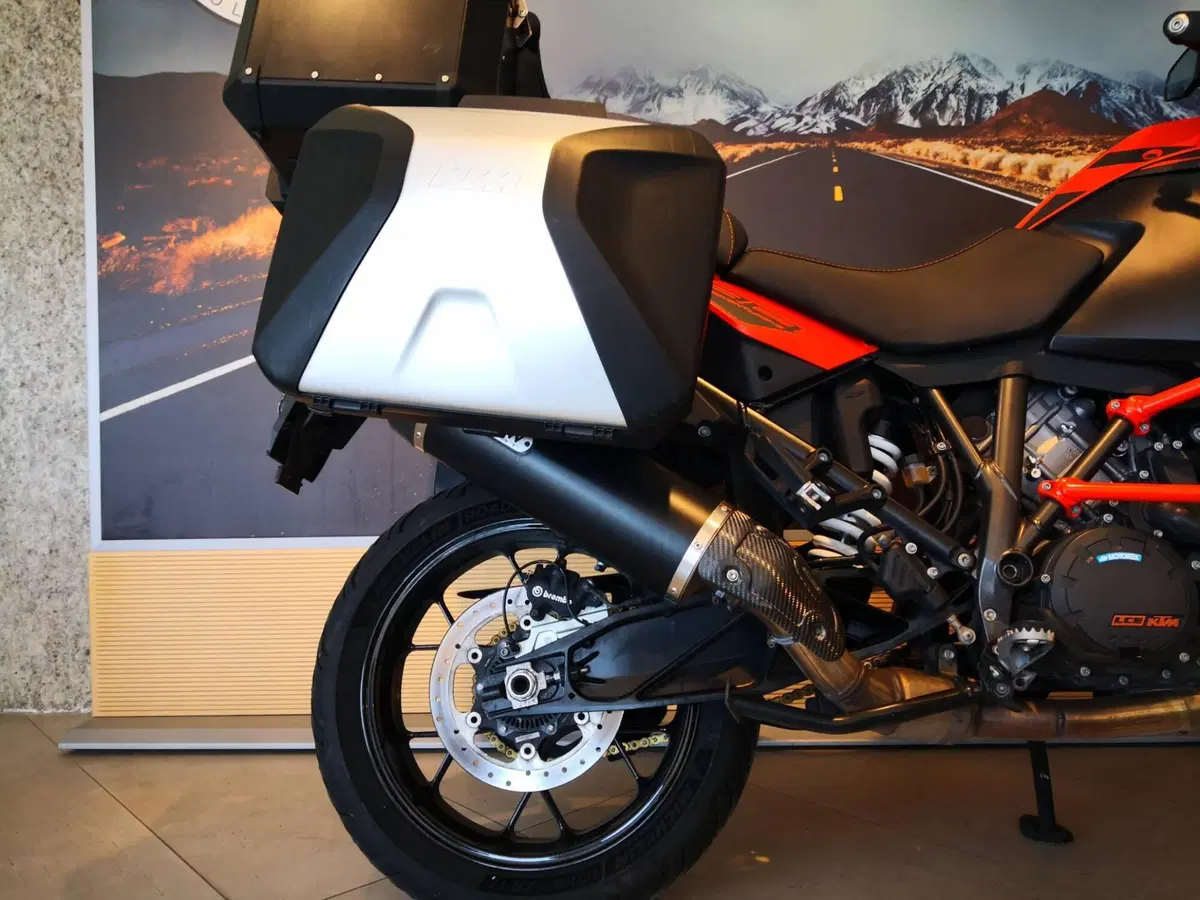 KTM 1290 Super Adventure S (2017 - 20) (5)