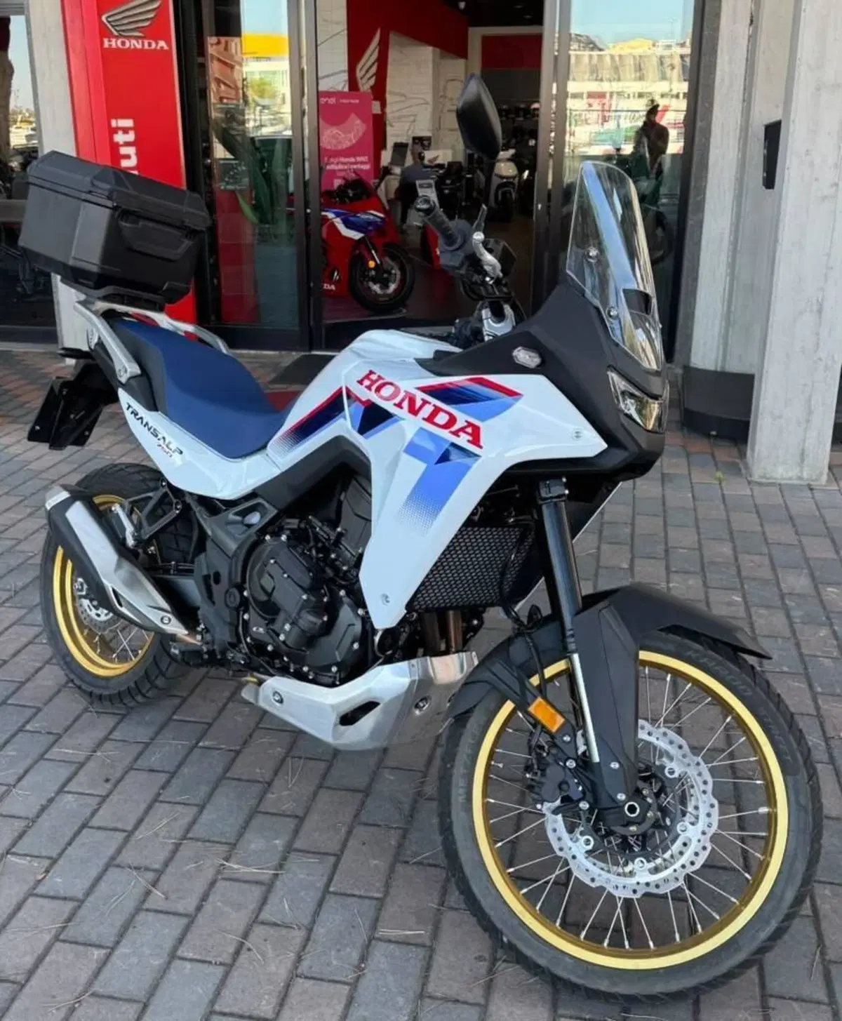 Honda Transalp XL750 (2026)