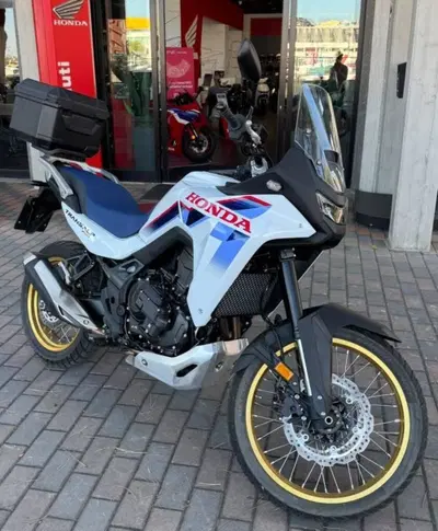 Honda Transalp XL750 (2026) usata