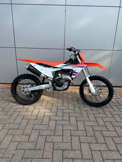 KTM 250 SX (2024) nuova