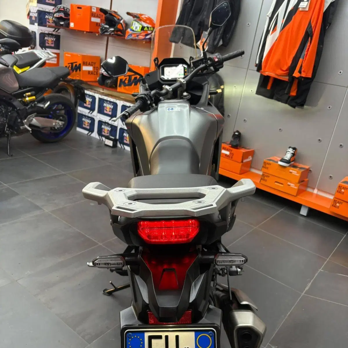Honda Transalp XL750 (2023 - 24) (4)