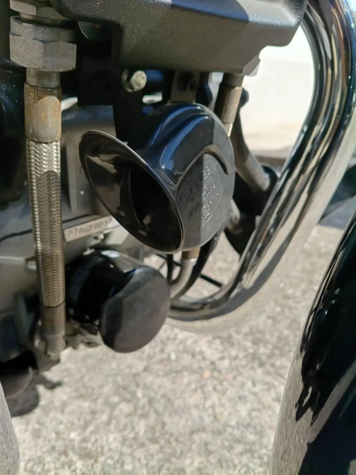 Royal Enfield Super Meteor 650 (2023 - 26) (6)