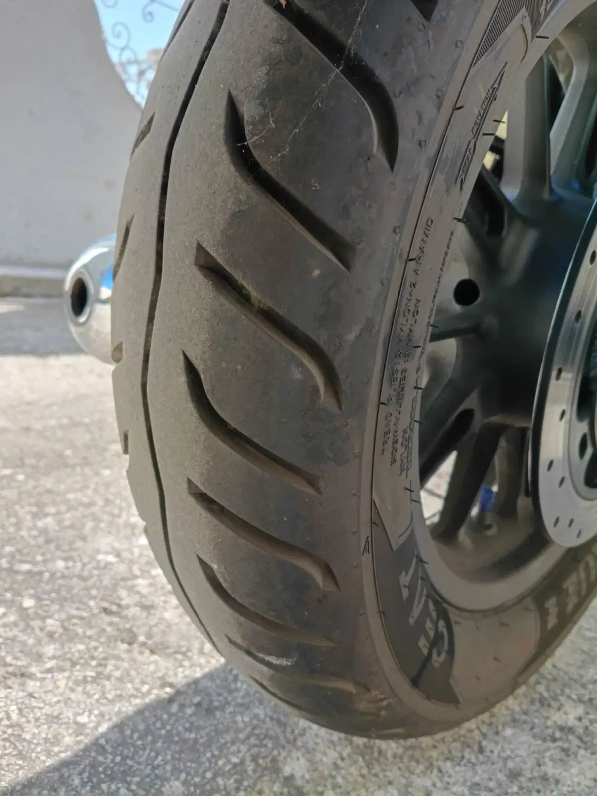 Royal Enfield Super Meteor 650 (2023 - 26) (7)