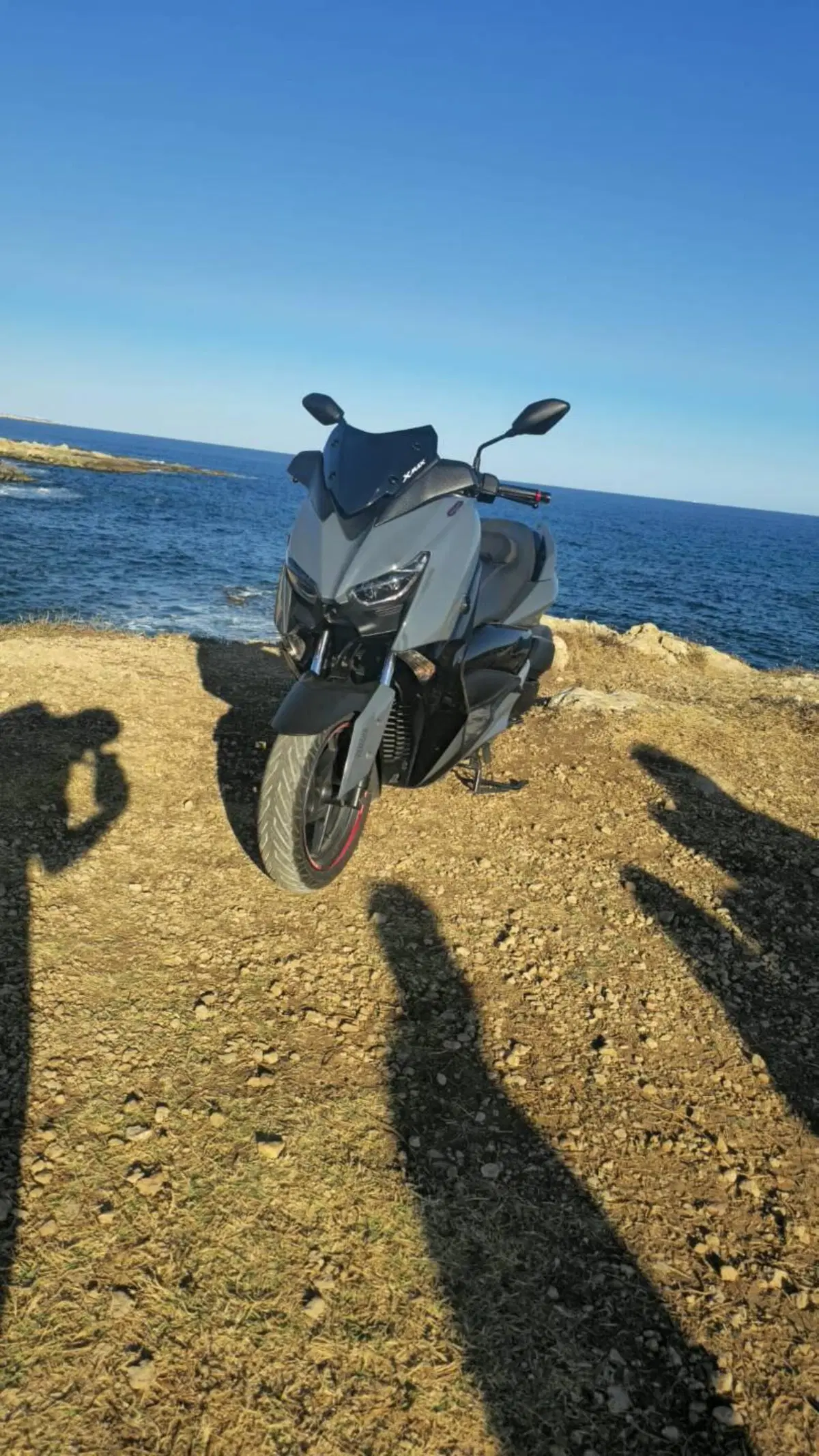 Yamaha X-Max 300 Tech Max (2021 - 24) (2)