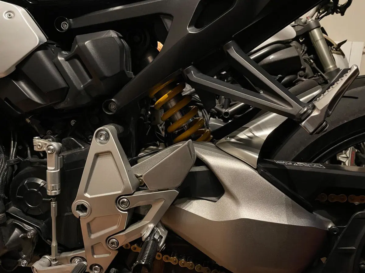 Honda CB 1000 R Neo Sport Cafè (2018 - 20) (6)