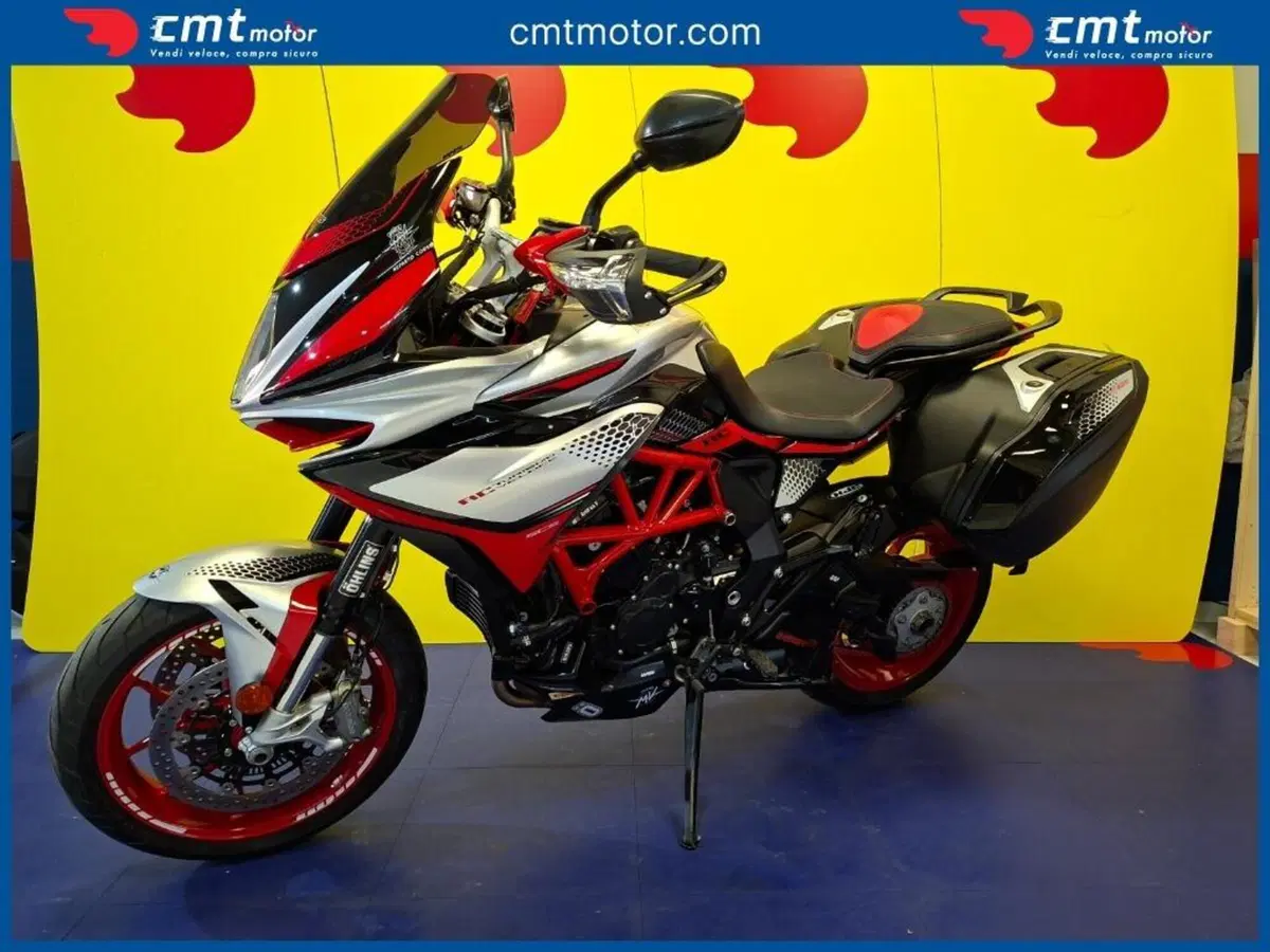 MV Agusta Turismo Veloce 800 RC SCS (2021 - 22) (4)