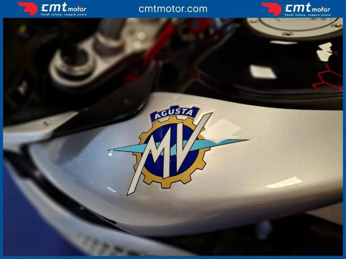MV Agusta Turismo Veloce 800 RC SCS (2021 - 22) (11)