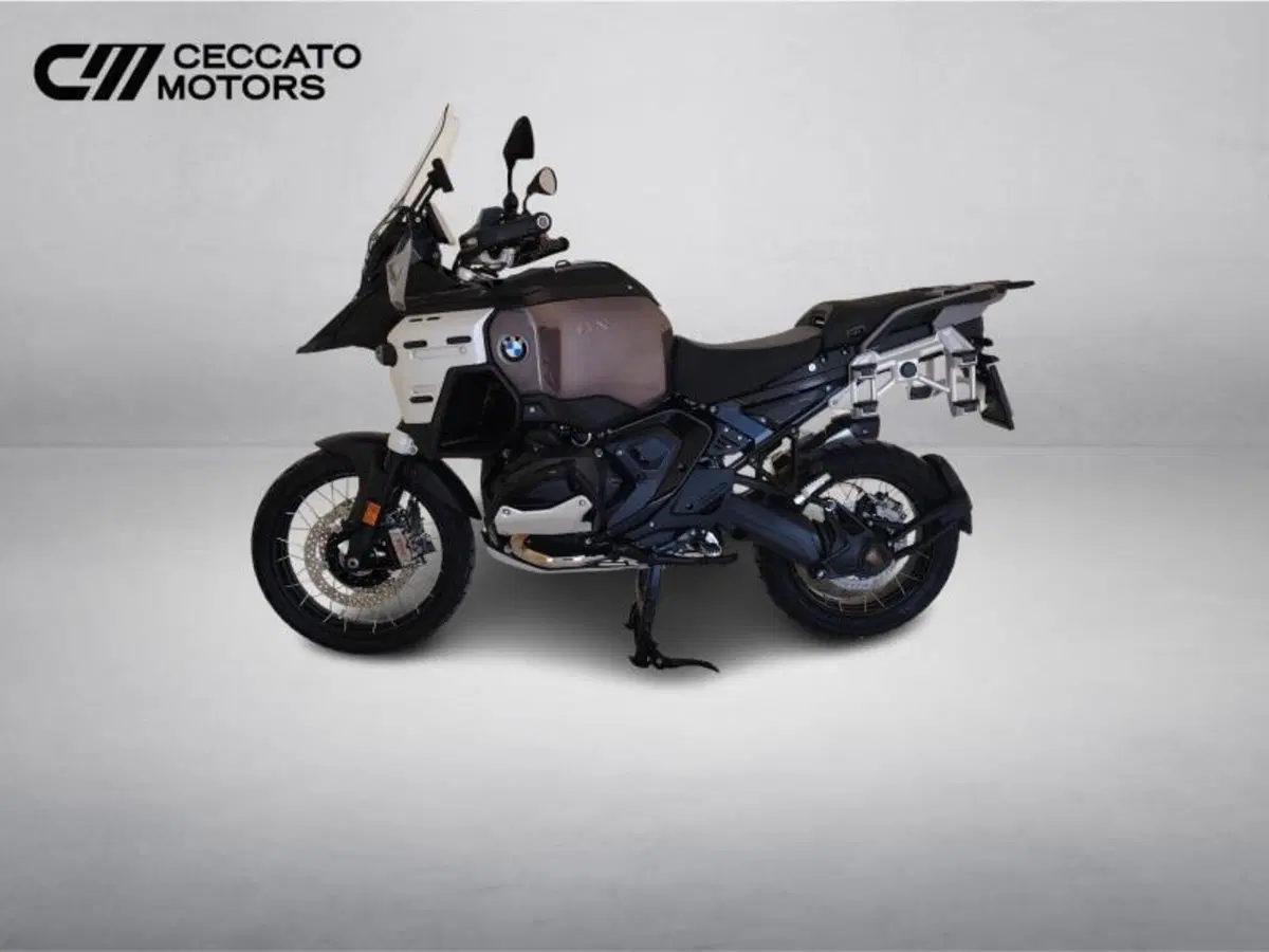 Bmw R 1300 GS Adventure Triple Black (2025 - 26) (8)