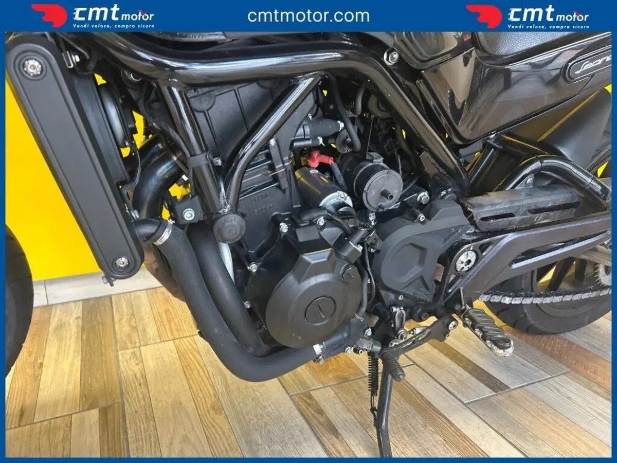 Benelli Leoncino 500 ABS (2017 - 20) (7)
